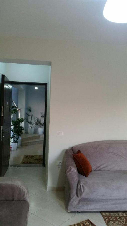 Christos Apartments Sarande Bagian luar foto
