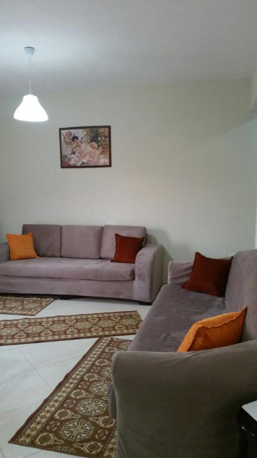 Christos Apartments Sarande Bagian luar foto