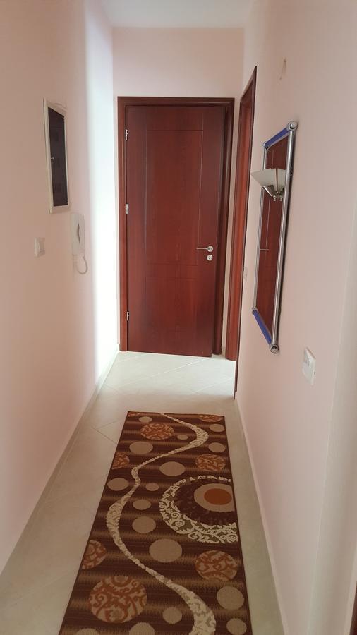 Christos Apartments Sarande Bagian luar foto